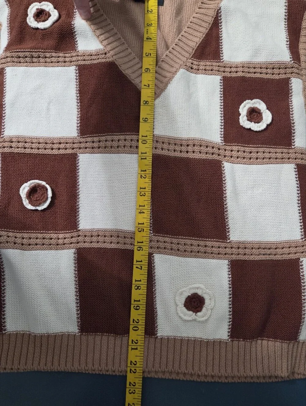 ASOS Unisex Knitted Checkerboard Tank with Floral Appliqué - Brown & Cream XL